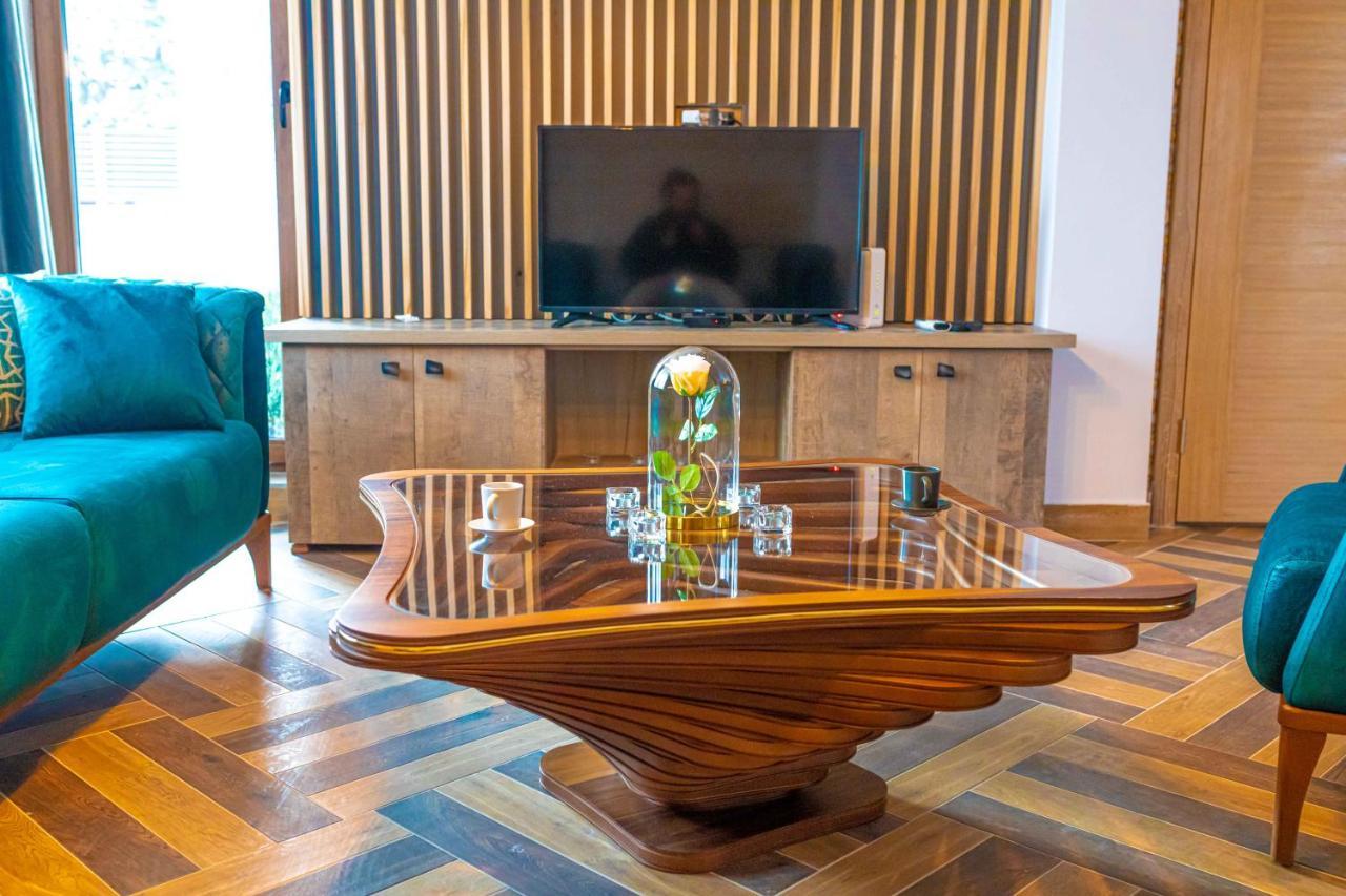 City Escape Luxury Villa Zuce Экстерьер фото