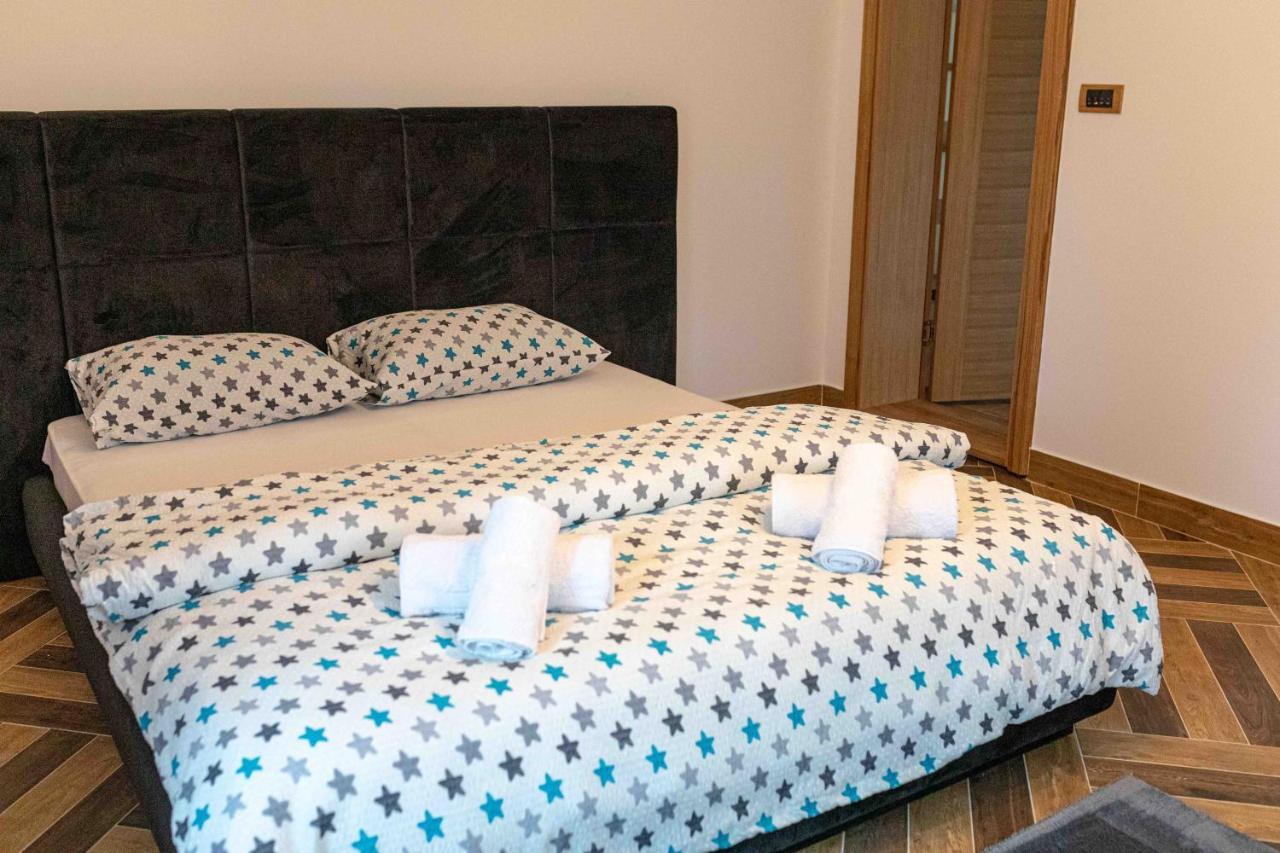 City Escape Luxury Villa Zuce Экстерьер фото