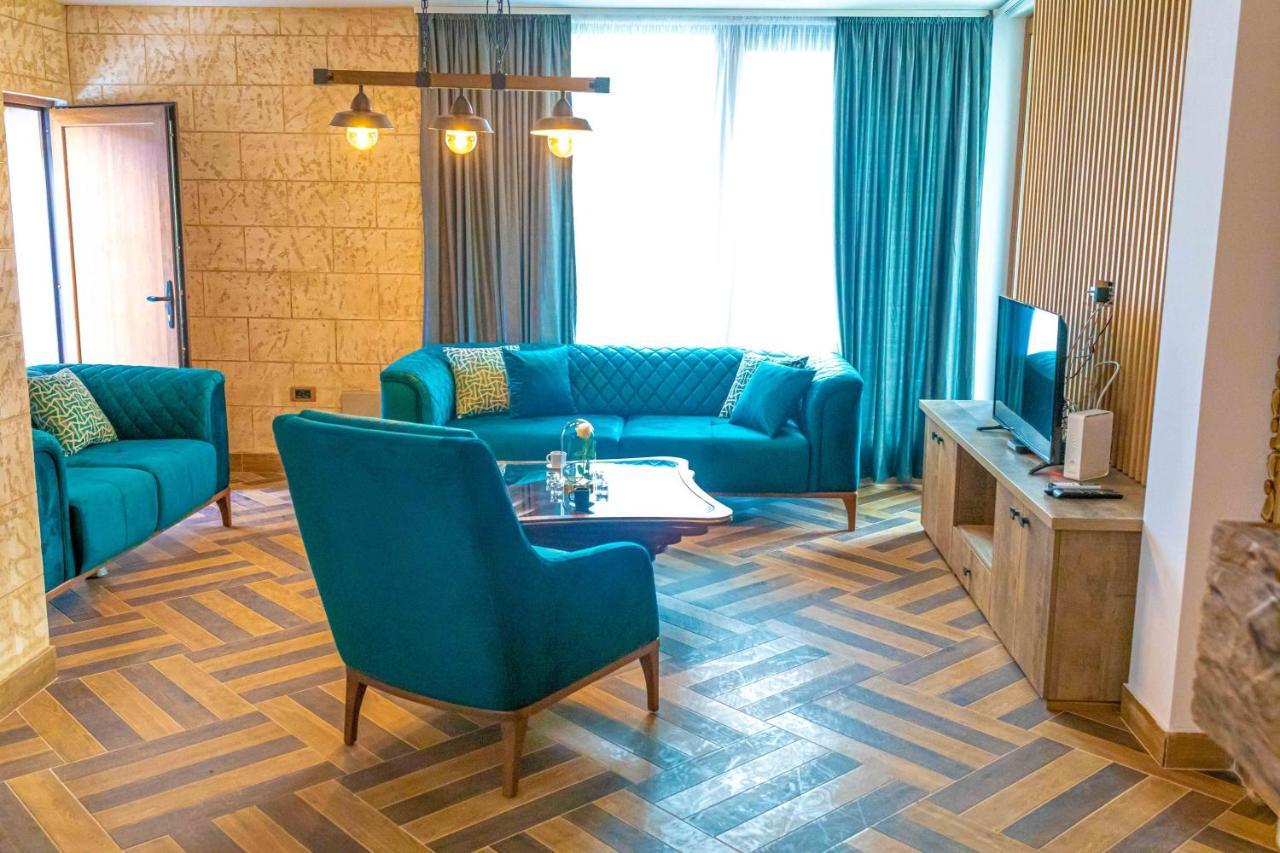 City Escape Luxury Villa Zuce Экстерьер фото